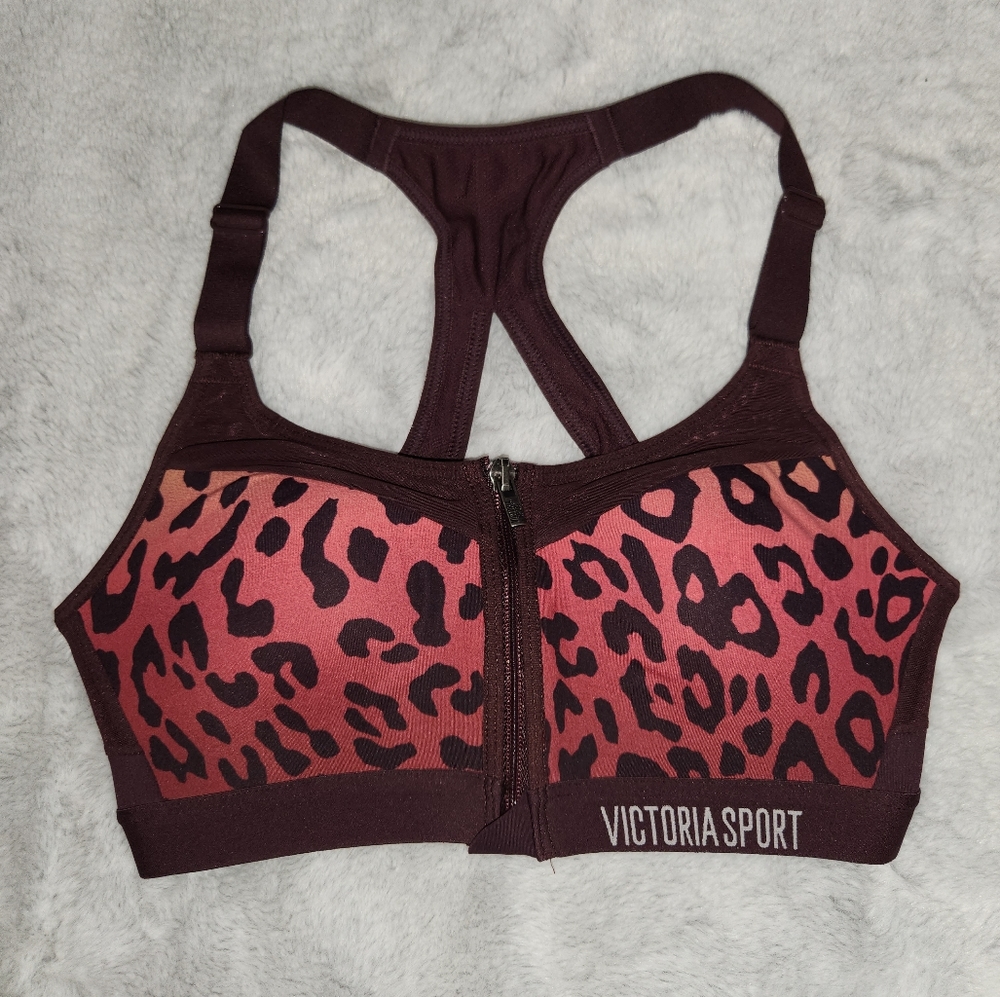 Victoria's Secret Leapord Print Sports Bra